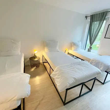 Gemuetliche Apartments Direkt An Der Grenze Von Hamburg Norderstedt Extérieur photo